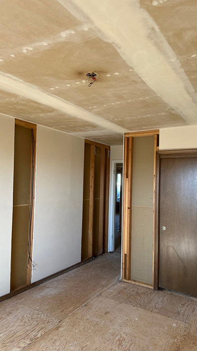 Popcorn Ceiling Scrape